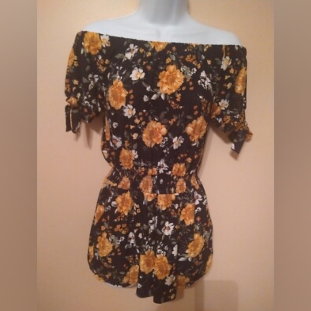 Floral Off-Shoulder Women's Top